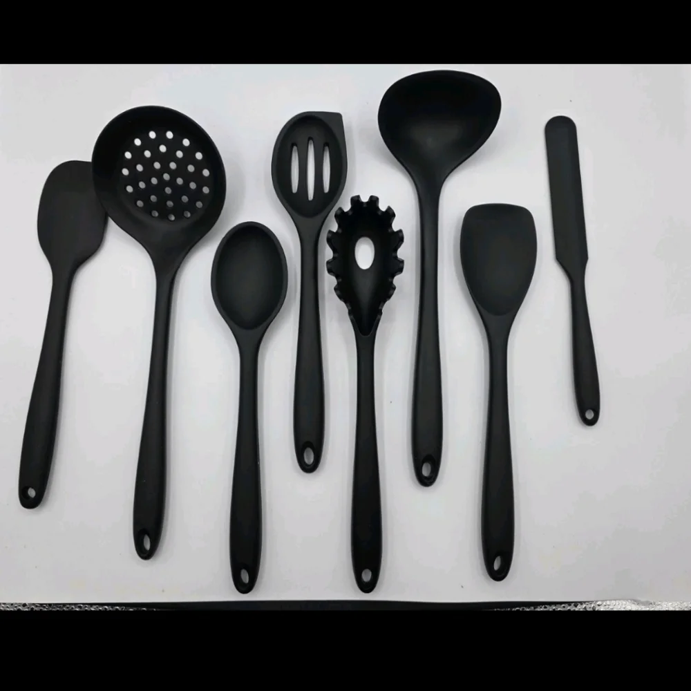 Silicone Cooking Utensils 9 Piece Baking Black W/Holders Beachwood Handles 480 °